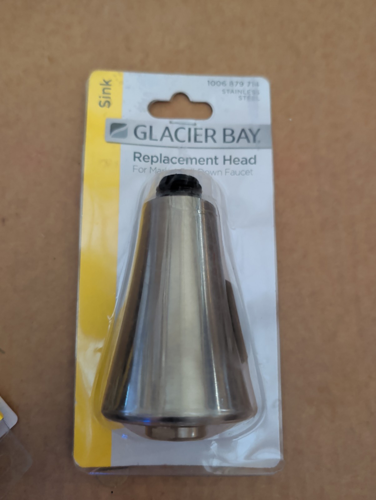 Glacier Bay Spray Head Single-Handle Pull-Down Stainless Steel 1006 879 714