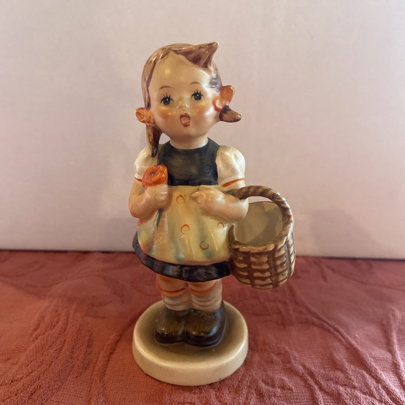 M.J. Hummel Goebel Sister 98/0 W Germany 5 3/4 M.J. Hummel Goebel Sister 98/0 W Germany 5 3/4