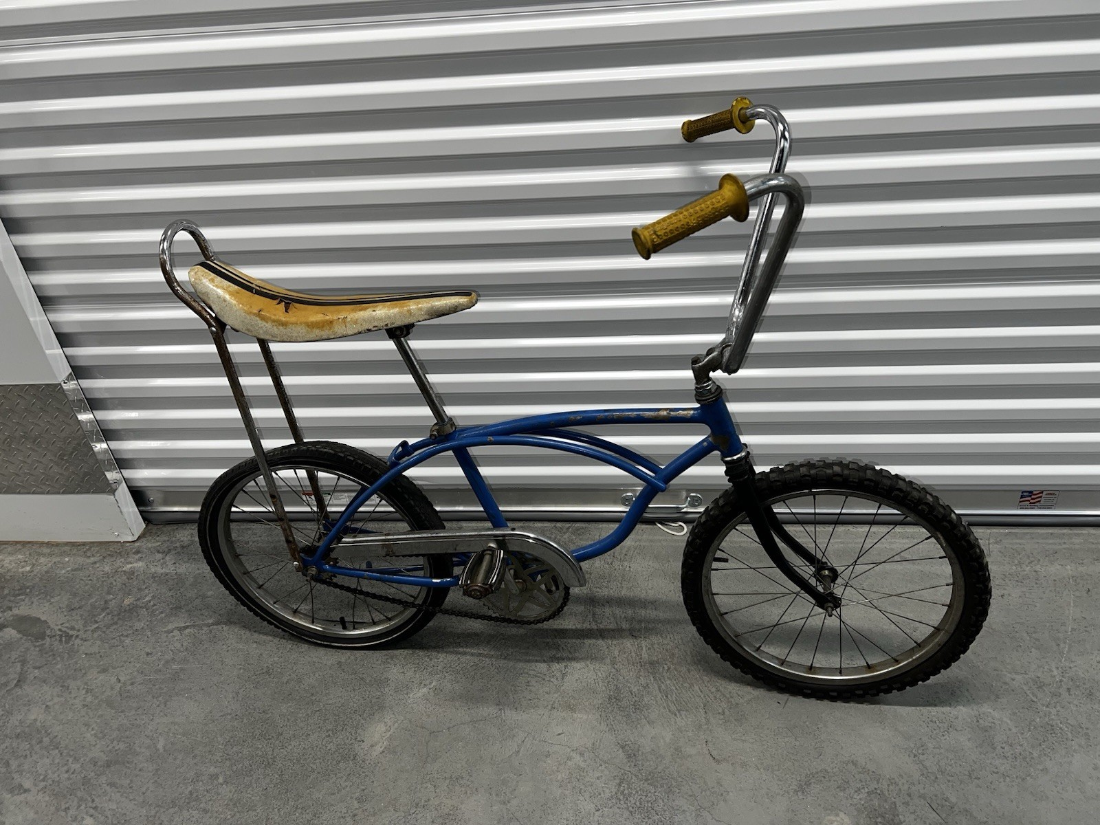 1973 Schwinn Stingray Deluxe 3/5 Speed Frame Bicycle