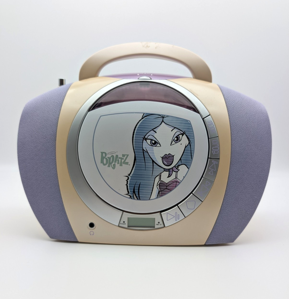 BRATZ Boombox Purse CD Radio TESTED WORKING Plugged In Series Yasmin Vintage Y2K BRATZ Boombox Purse CD Radio TESTED WORKING Plugged In Series Yasmin Vintage Y2K