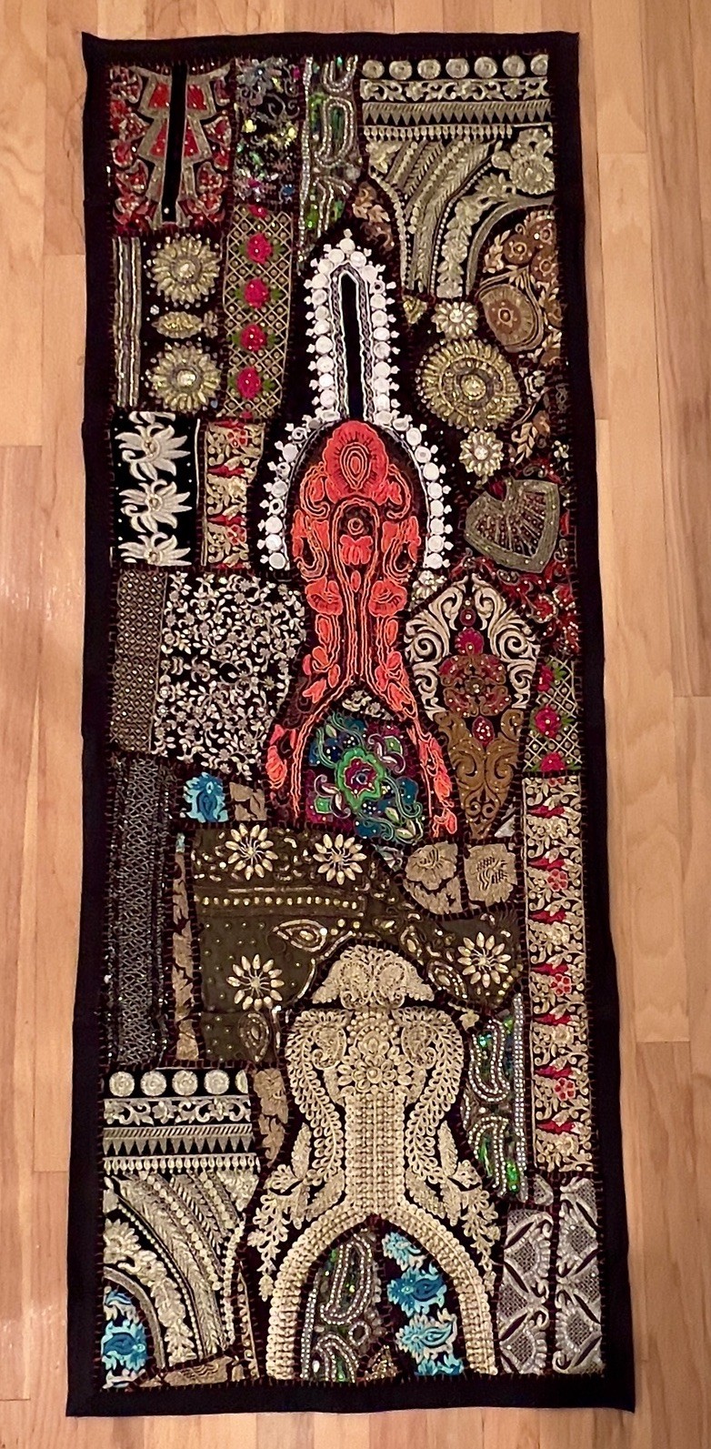 Vtg HAND EMBROIDERED Indian Beadwork & Sequin TAPESTRY TABLE RUNNER Wall Hanging