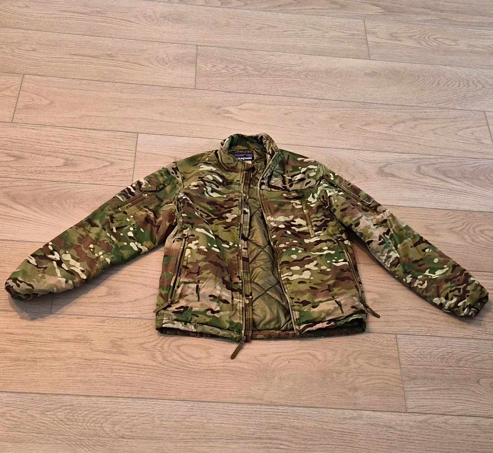 Patagonia PCU Level 3B Insulated Multicam Camo Military Jacket Men\'s S SR Patagonia PCU Level 3B Insulated Multicam Camo Military Jacket Men\'s S SR