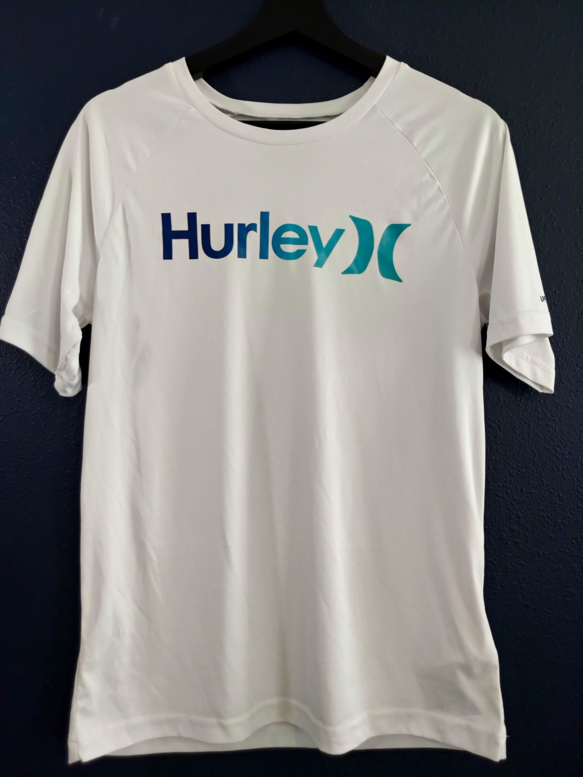 Hurley Dri-FIT Men\'s XL White Crew Neck Short Sleeve Moisture Wicking Logo Hurley Dri-FIT Men\'s XL White Crew Neck Short Sleeve Moisture Wicking Logo