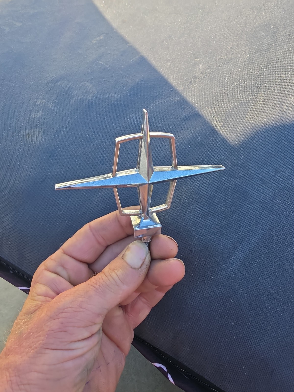 VINTAGE 1964 65 66 LINCOLN CONTINENTAL HOOD ORNAMENT OEM NOS? A+ CL79