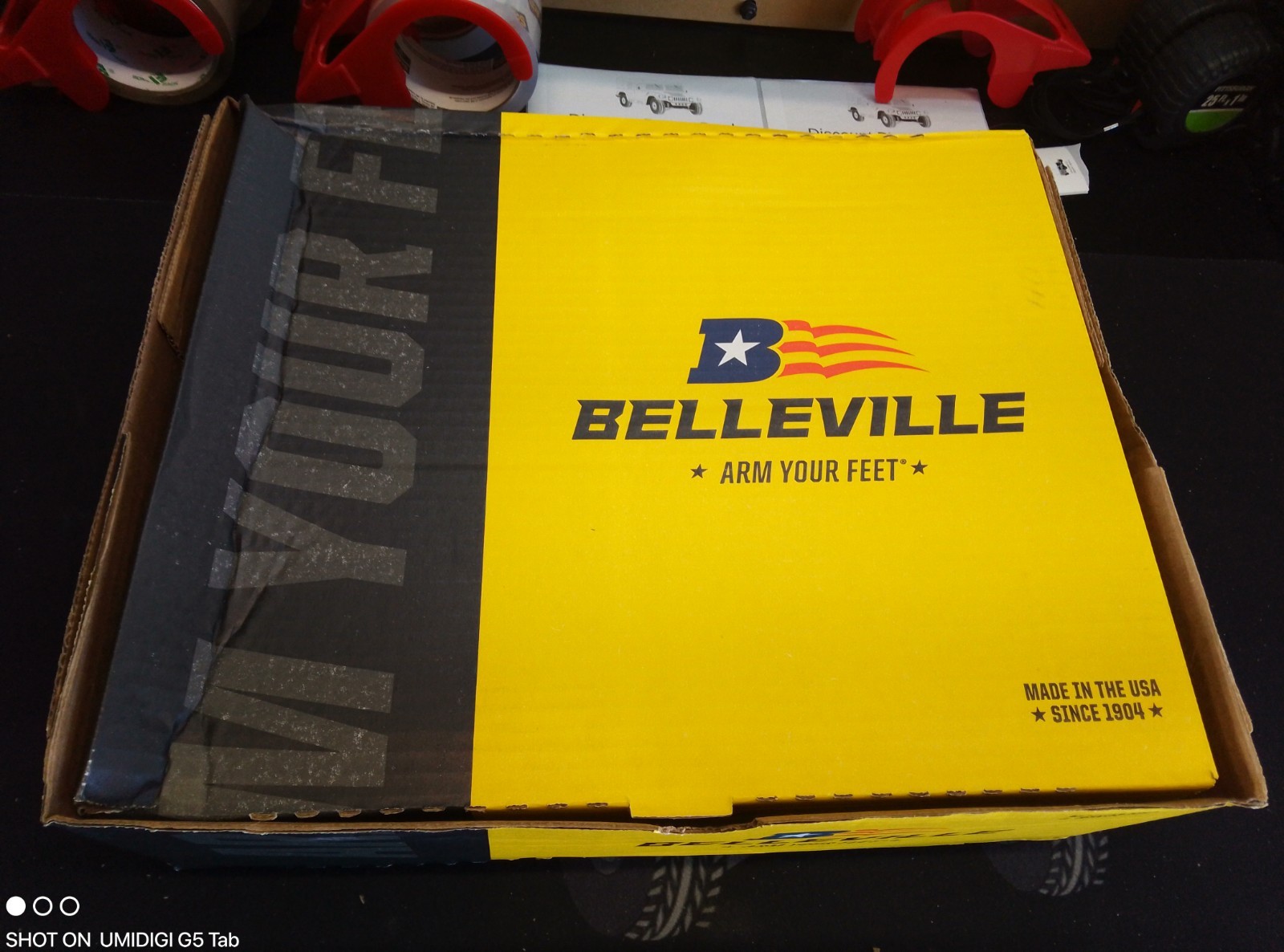 GENUINE BELLEVILLE MEN\'S USAF TEMP/WEATHER COMBAT BOOTS. SIZE 8.0 W NEW IN BOX