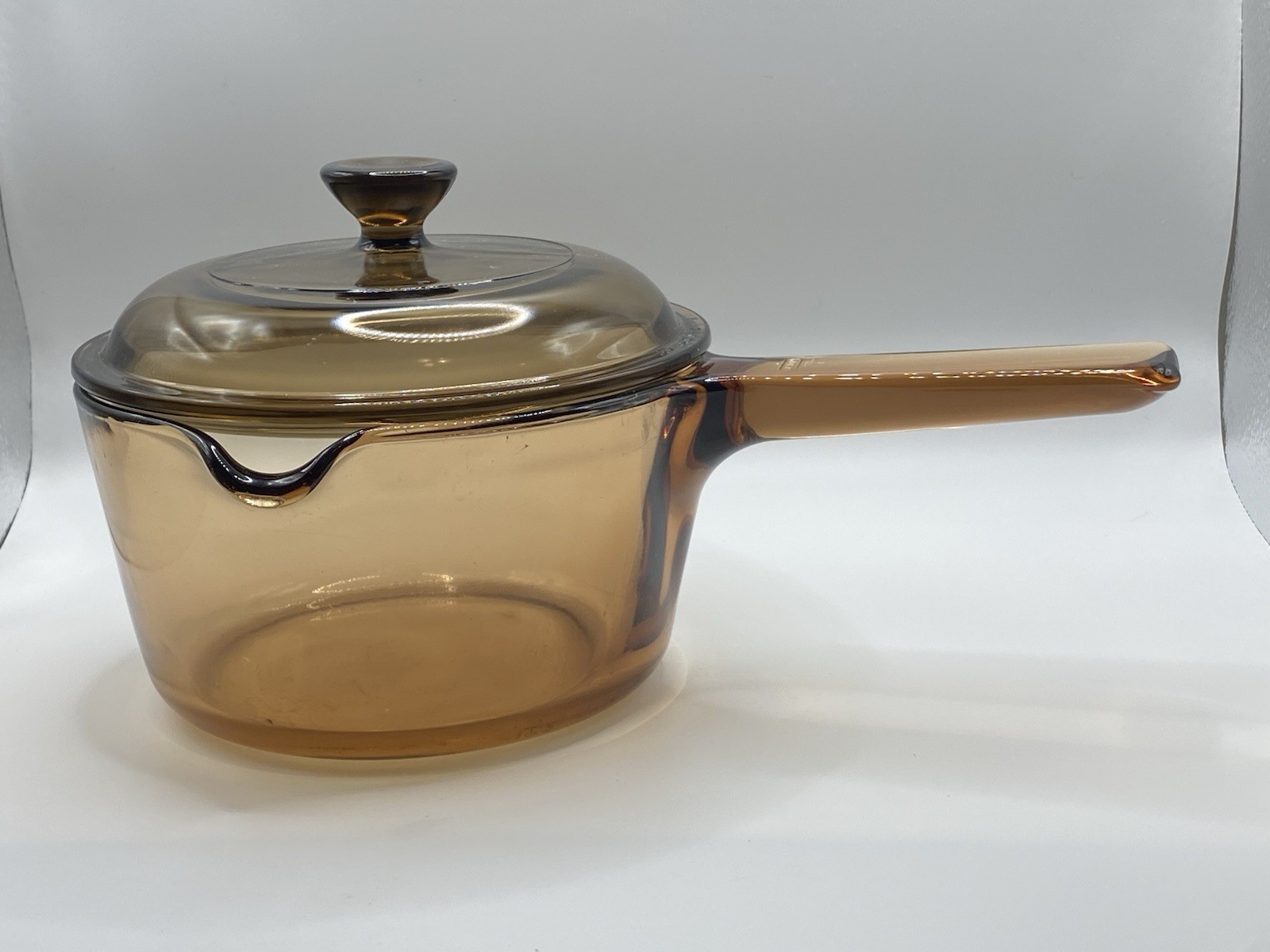 Vintage Corning Visions 1L Amber Saucepan w/ Pyrex Lid Pour Spout USA
