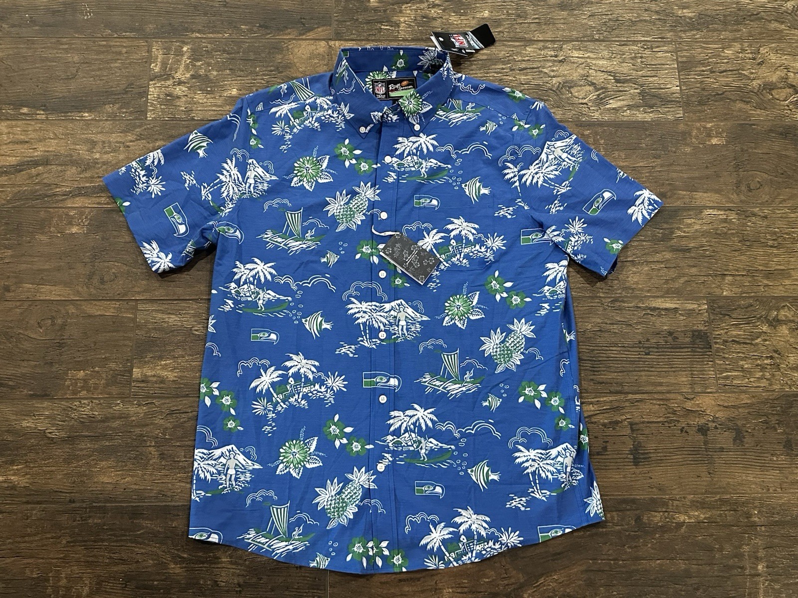 NWT Reyn Spooner SEATTLE SEAHAWKS THROWBACK BUTTON FRONT Hawaiian Shirt SZ L