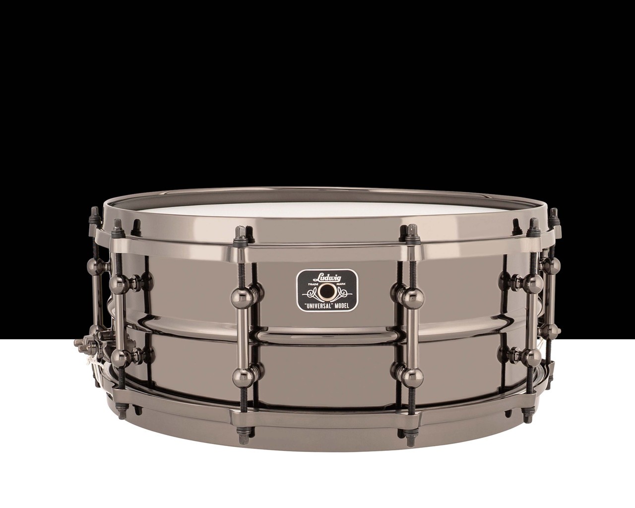 Ludwig 5.5x14 Universal Brass Snare Drum (LU5514)