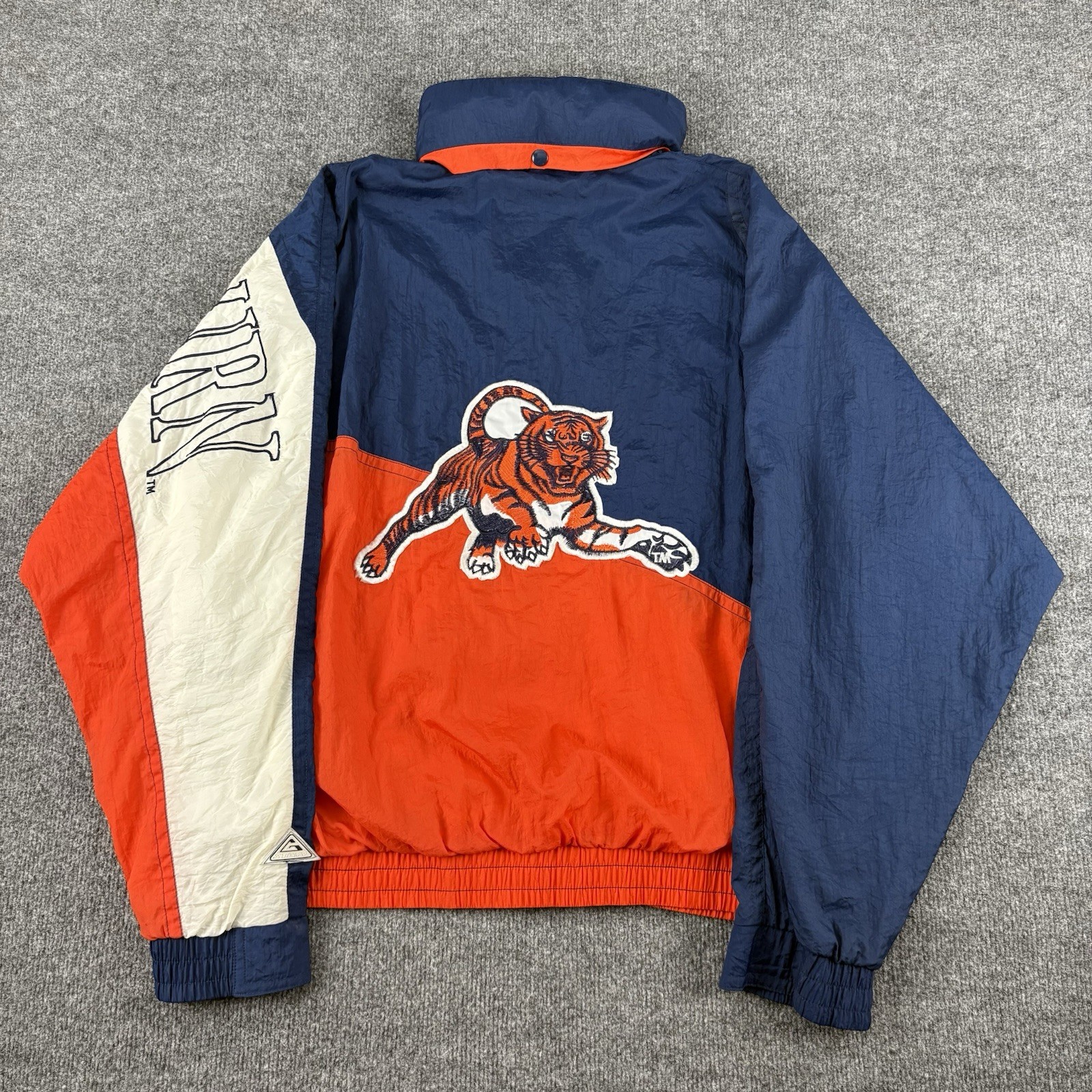 VTG Auburn Tigers Jacket Mens Large Full Zip Windbreaker Embroidered Lined 90s VTG Auburn Tigers Jacket Mens Large Full Zip Windbreaker Embroidered Lined 90s