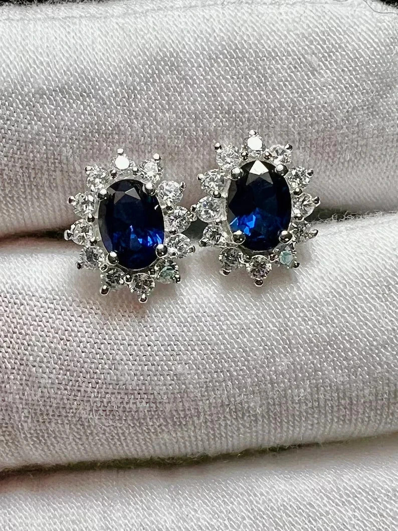 8 Ct Oval Cut Natural Blue Sapphire & Diamond 14K White Gold Luxury stud Earring 8 Ct Oval Cut Natural Blue Sapphire & Diamond 14K White Gold Luxury stud Earring