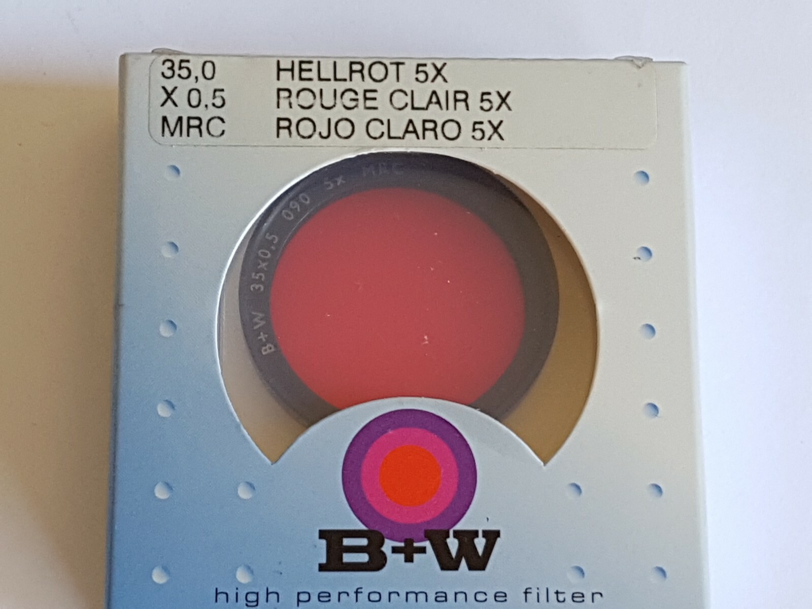 B+W MRC 35mm 090 Hellrot Light Red 5x Multi Coated MADE IN GERMANY B+W MRC 35mm 090 Hellrot Light Red 5x Multi Coated MADE IN GERMANY
