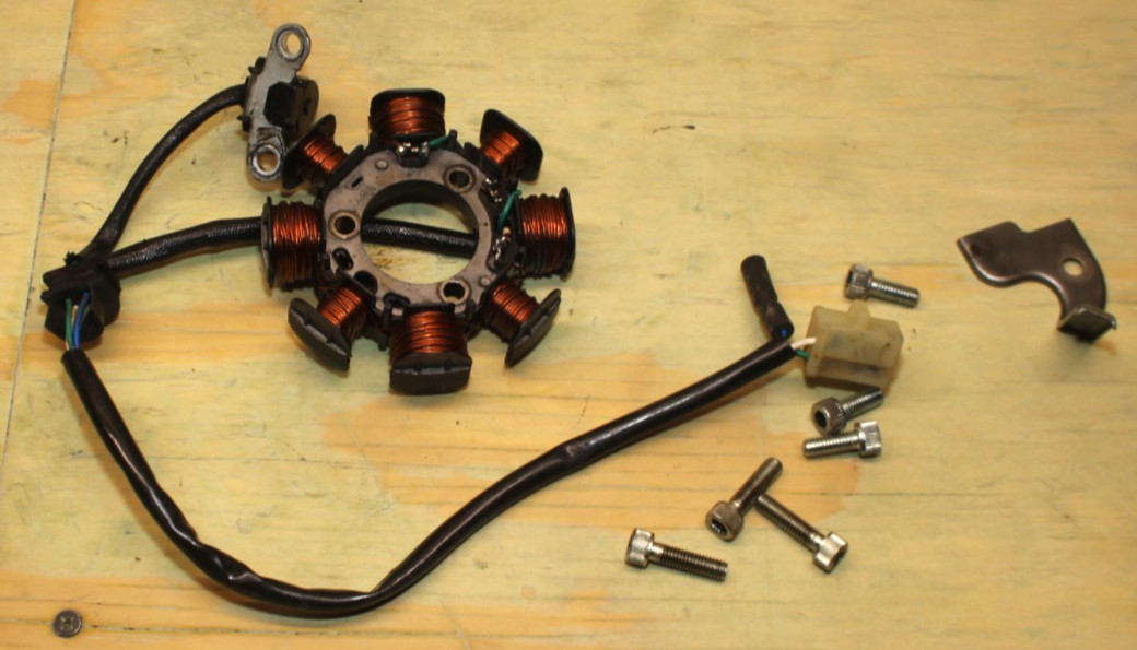 07 Honda CRF 150F 150 CRF150F magneto coil stator OEM