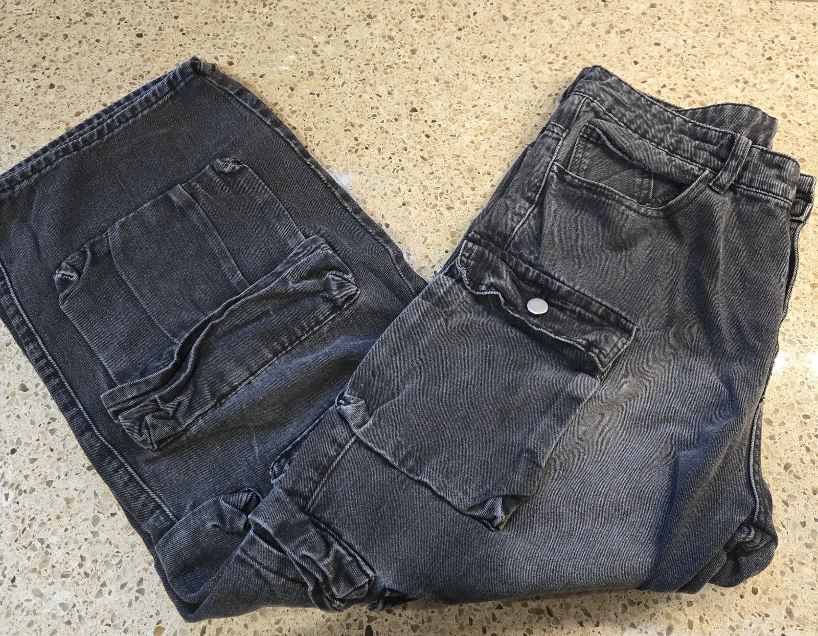 ROMWE Men\'s Distressed Grey Baggy Wide Leg Cargo Jeans - Size 32 Y2K D100