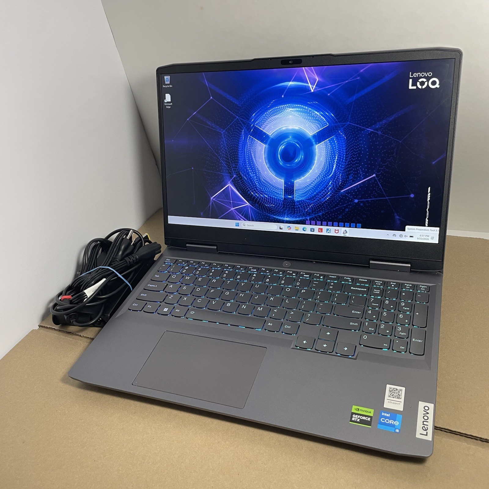 Lenovo LOQ 15 15IRH8 15.6\