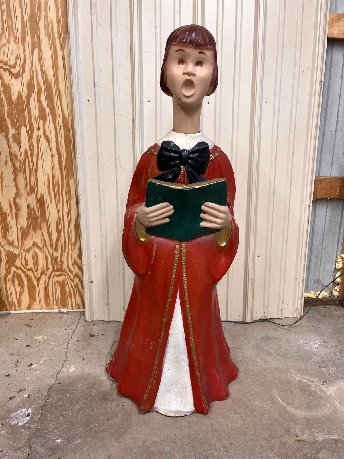 Vintage Blow Mold Caroler. ALFCO Artistic Latex Mold, 1960, 40 inch High - Girl Vintage Blow Mold Caroler. ALFCO Artistic Latex Mold, 1960, 40 inch High - Girl