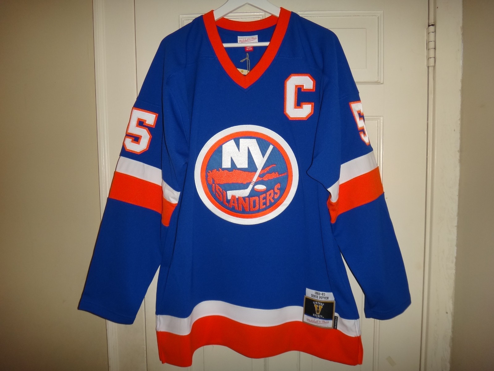 NWT Men\'s Denis Potvin 1982-83 Mitchell & Ness Islanders Power Play Jersey $225