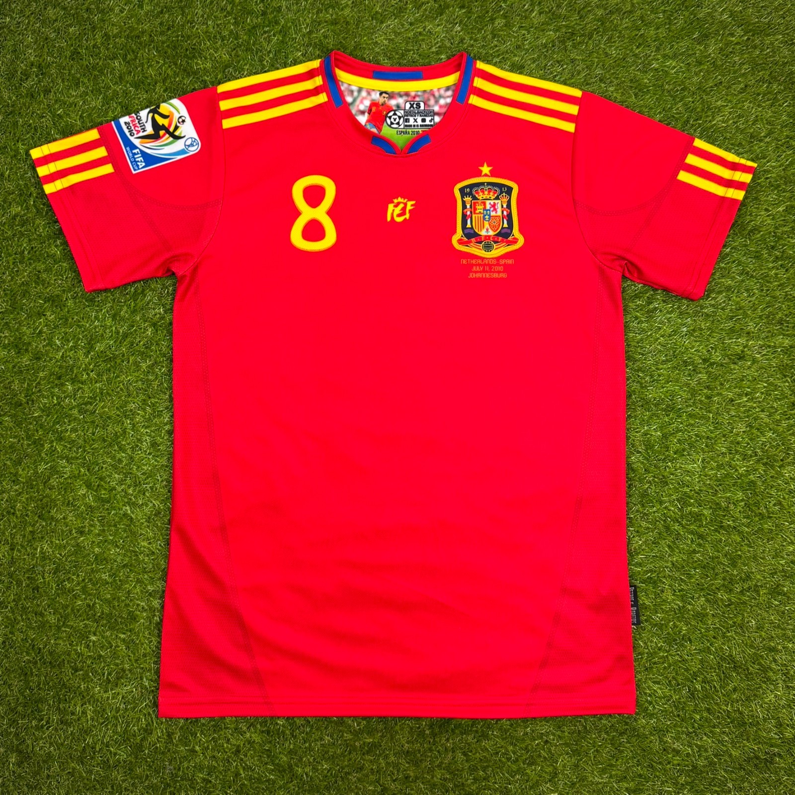 España, Men\'s Retro Soccer Jersey, 2010 (La Roja) (Tallaje Americano)
