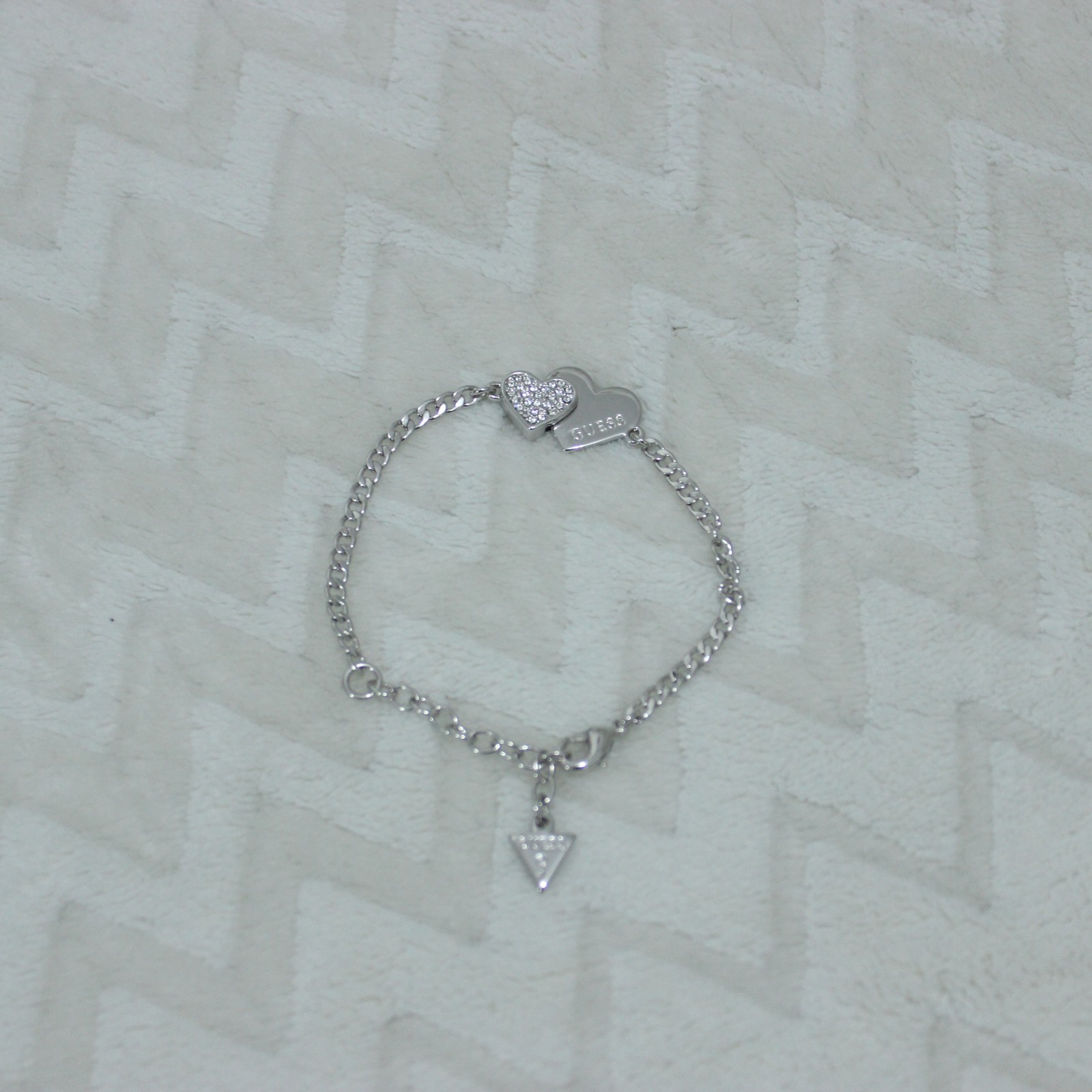 RETIRED Guess Silver Double Heart Clasp Bracelet with Pavé Crystals LIKE NEW