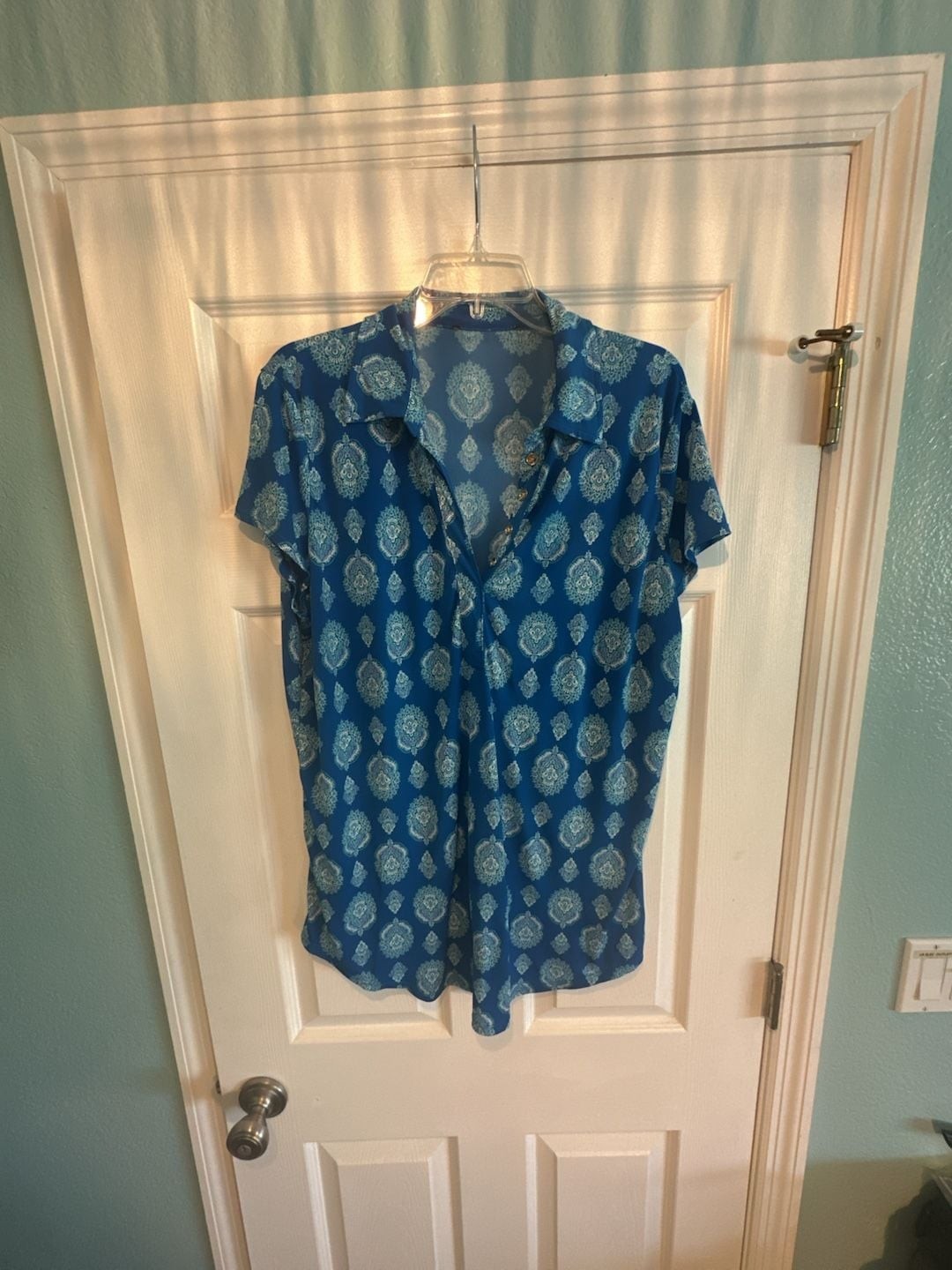 Blue Paisley Short Sleeve Button Down Shirt Top Blue Paisley Short Sleeve Button Down Shirt Top