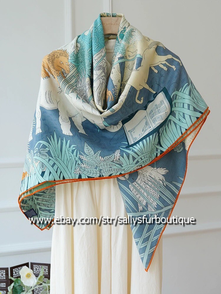 Sallys Boutique 70% Cashmere 30% Silk Wrap Scarf Animals Print 2 Face Shawl 53\
