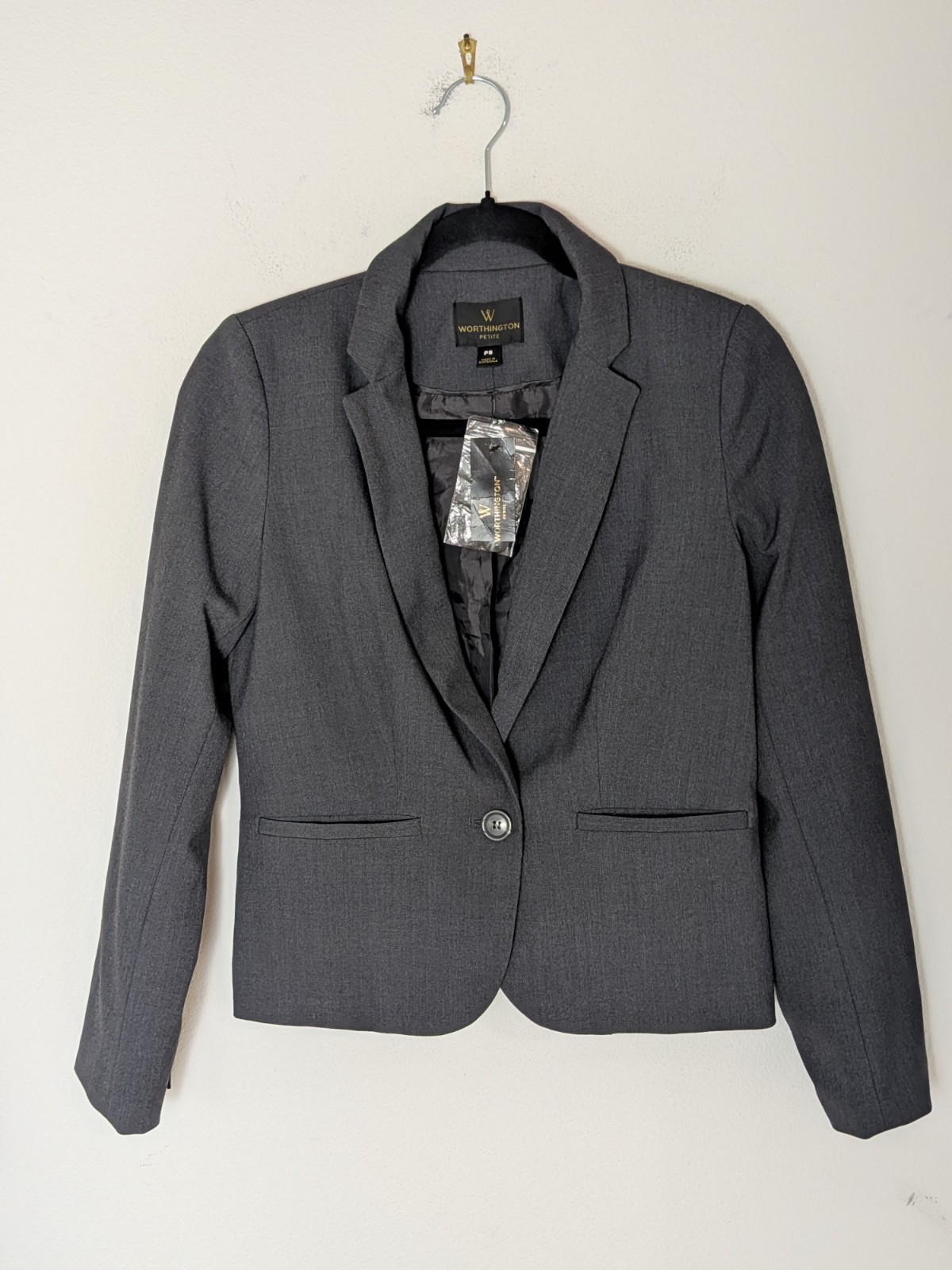 NWT Worthington Women’s Blazer Admiral Grey Size PS Career single button NWT Worthington Women’s Blazer Admiral Grey Size PS Career single button