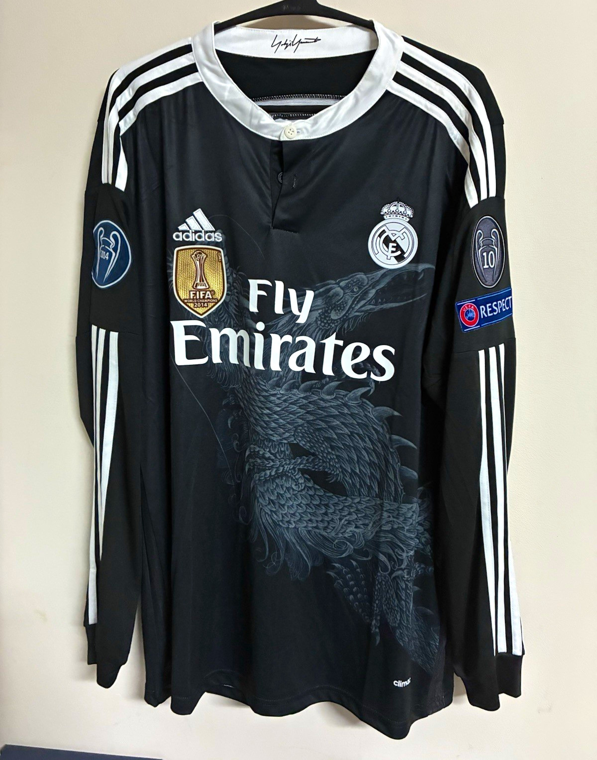 Ronaldo #7 Real Madrid 2014/2015 UCL Long Sleeve Black Jersey Dragon SMALL Ronaldo #7 Real Madrid 2014/2015 UCL Long Sleeve Black Jersey Dragon SMALL