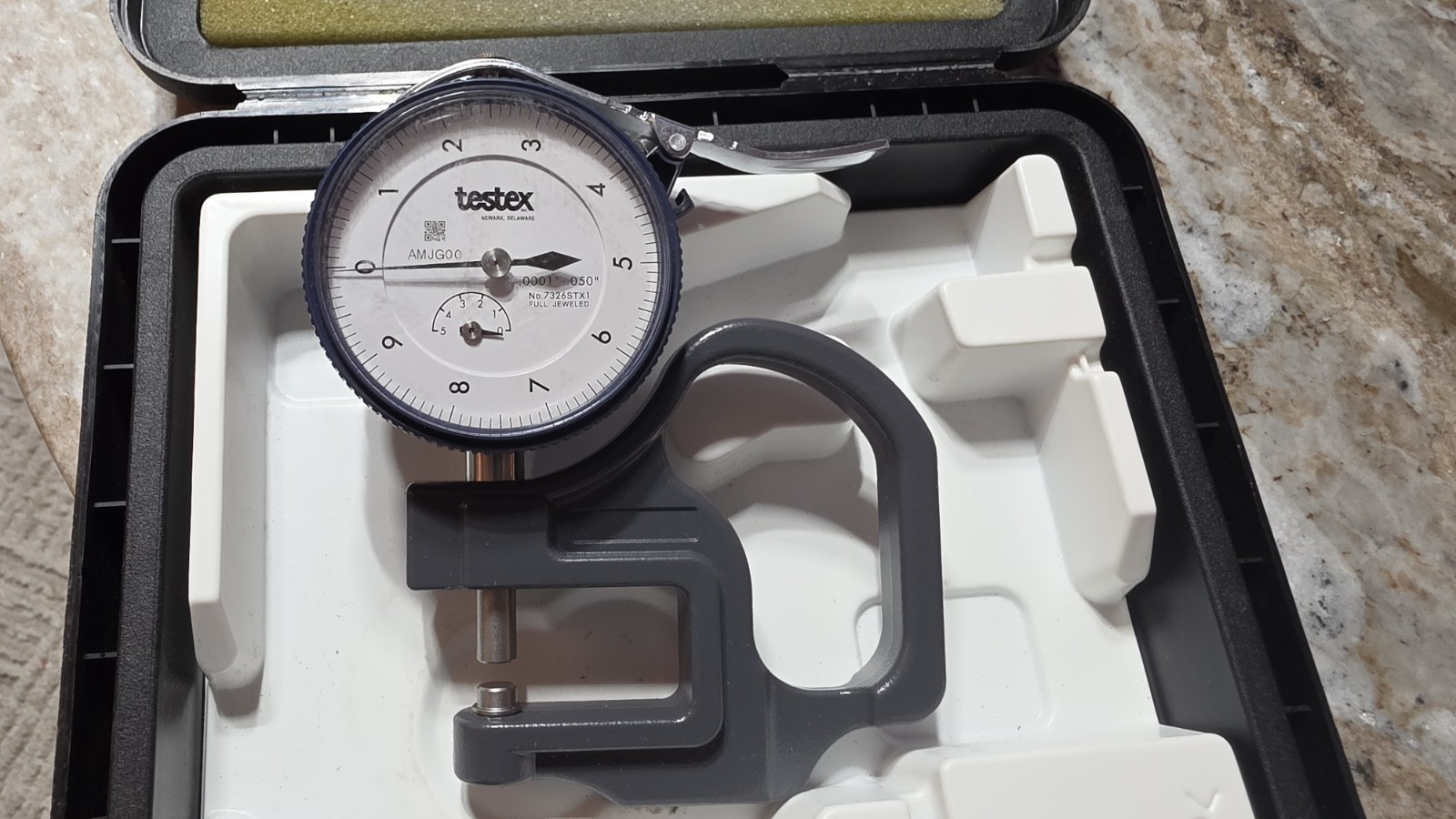 CALIBRATED Mitutoyo 7326STX1 Dial Thickness Gage Anvil with Steel 260988