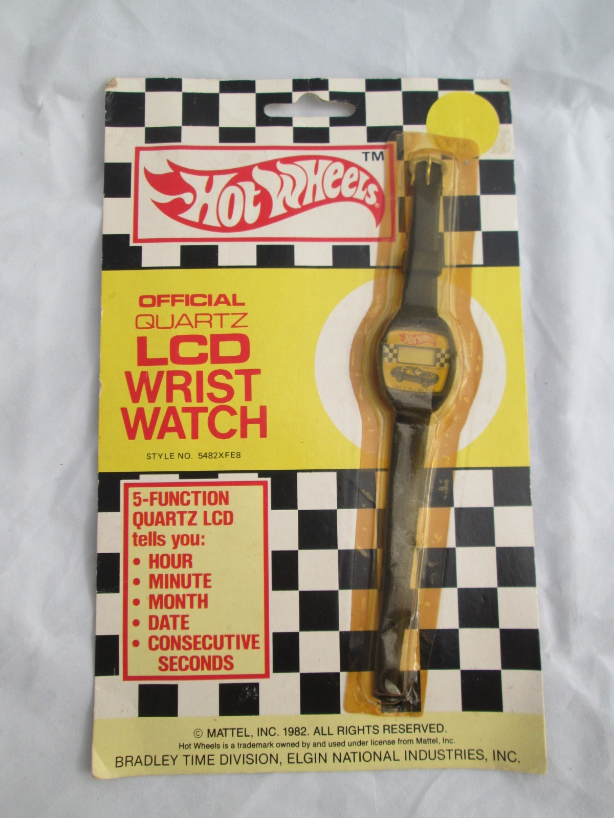 1982 HOT WHEELS BRADLEY LCD WRIST WATCH #5482XFE8 SEALED MOC VINTAGE RARE ✨