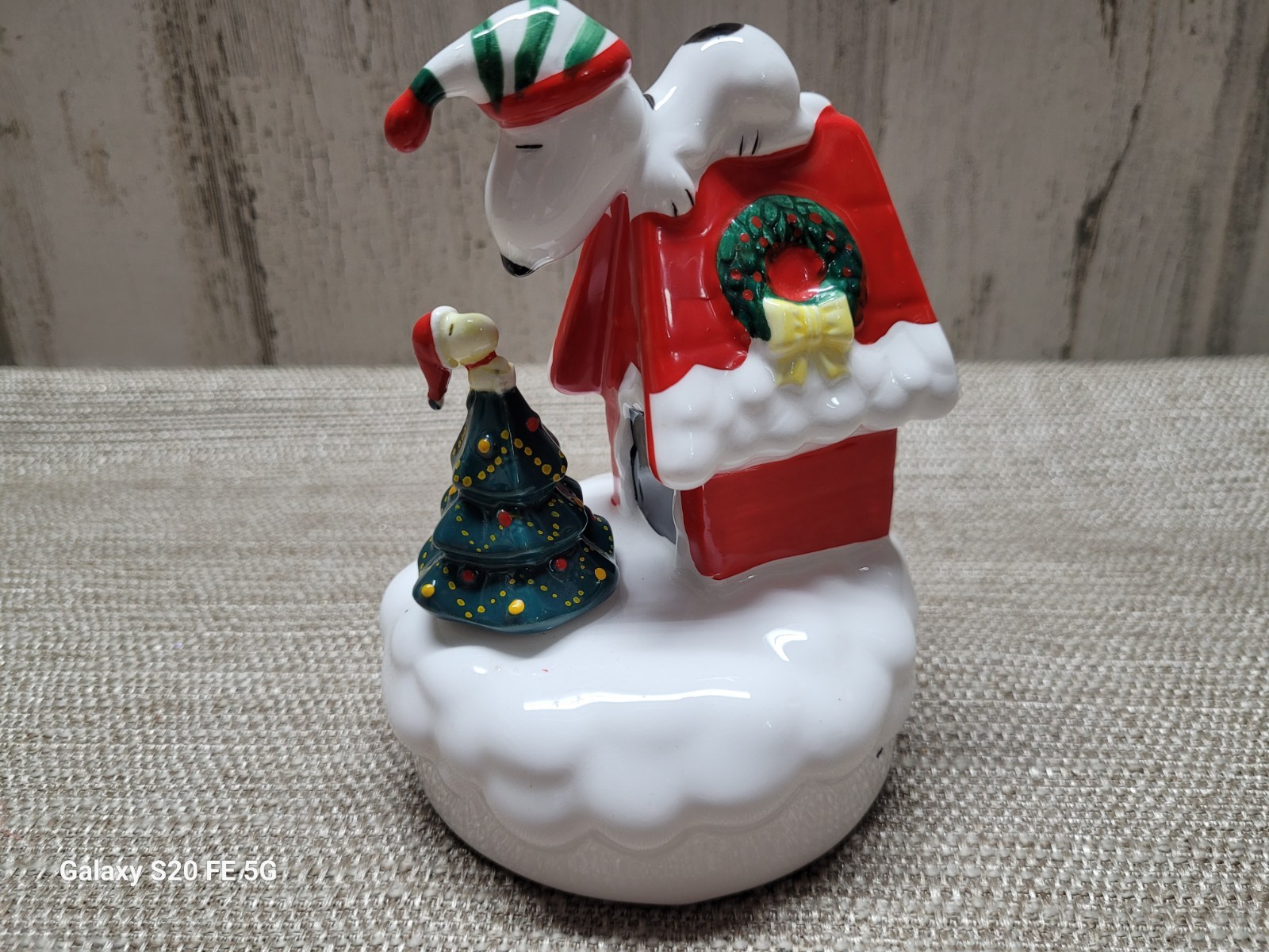 Vtg Snoopy Peanuts \'87 Christmas Music Box Woodstock Doghouse Willitts Schulz