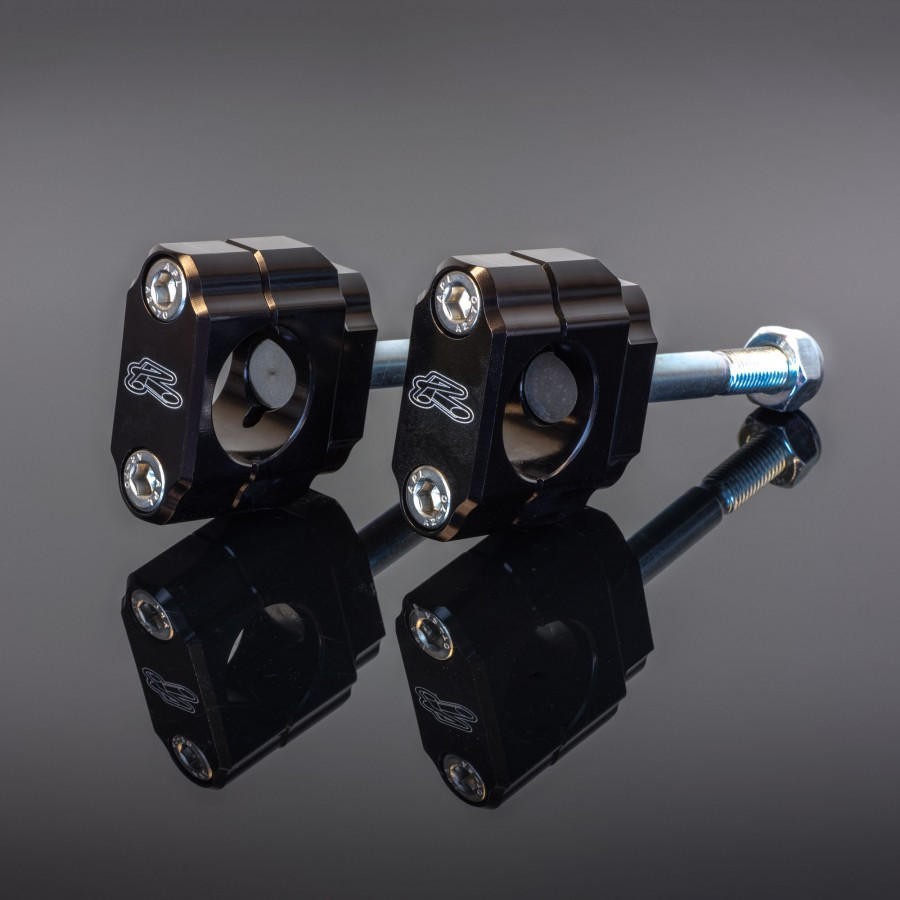 Renthal 28.6 mm. Clamps 5 mm. Offset