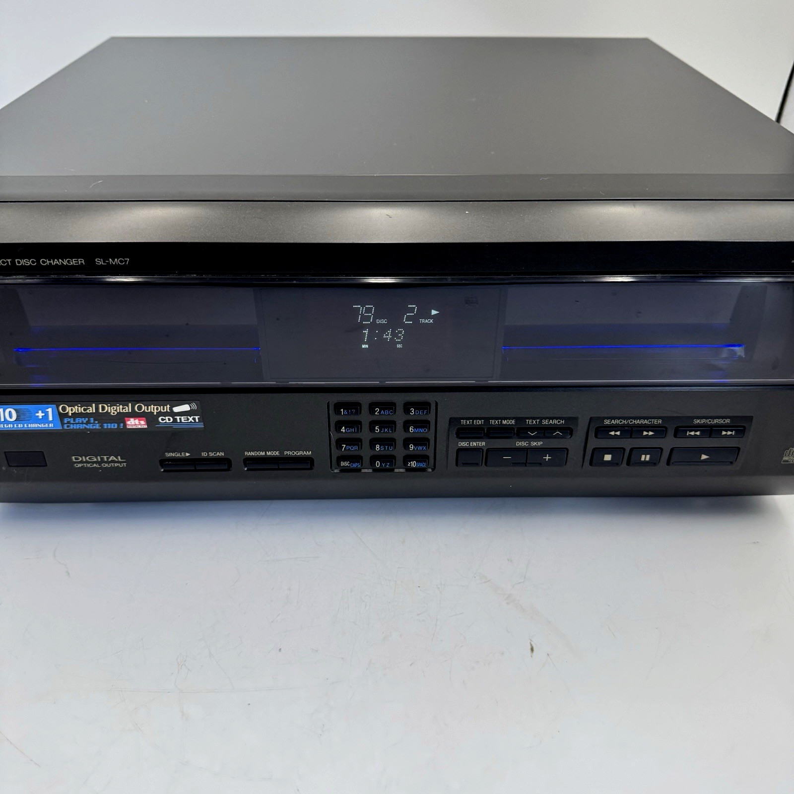 Technics SL-MC7 110 + 1 CD Changer/Player Tested Works No Remote