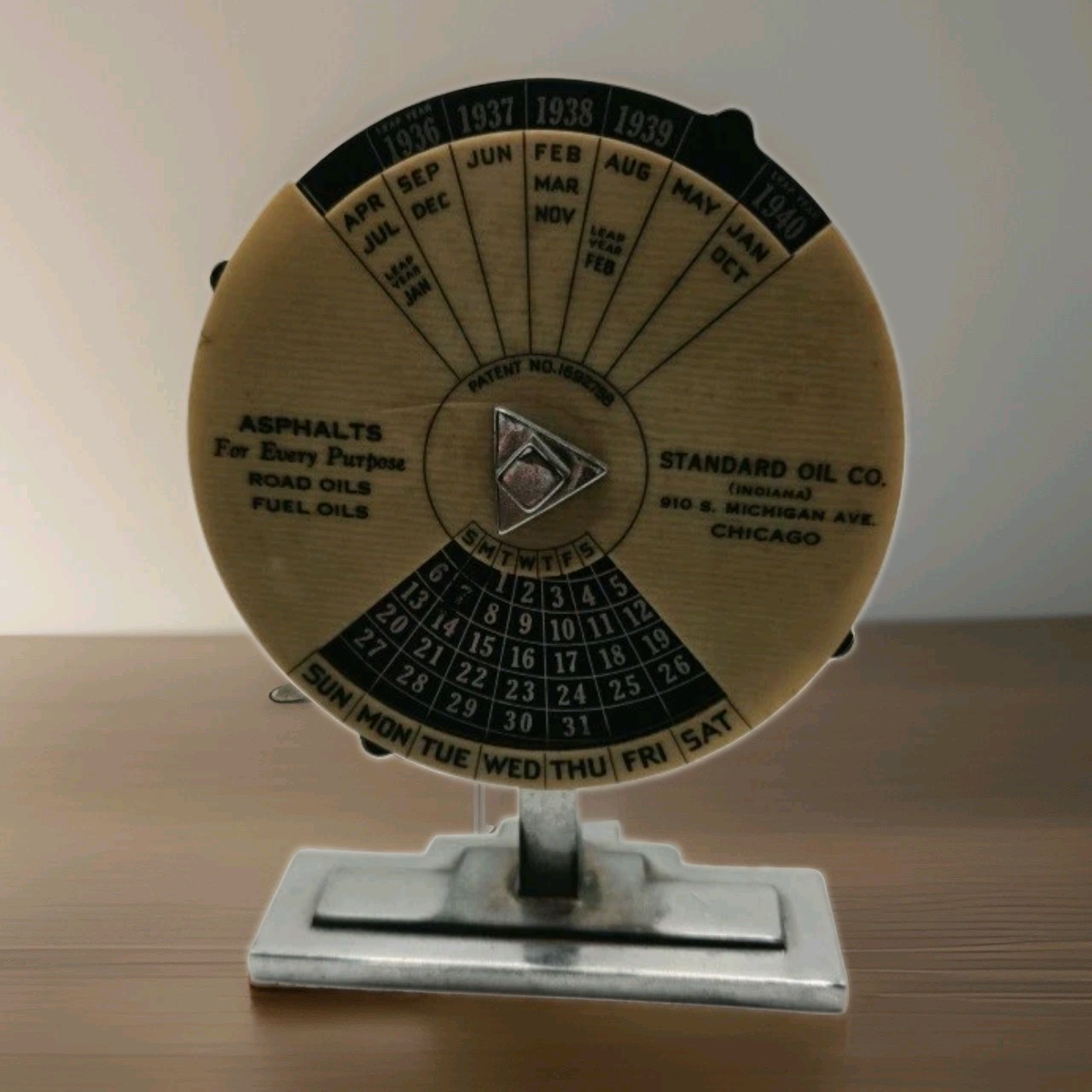 Rare Vintage 1936–1940 Standard Oil Co. Mechanical Desk Calendar