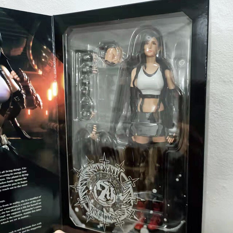 Play Arts Kai Tifa Lockhart Final Fantasy VII 10\