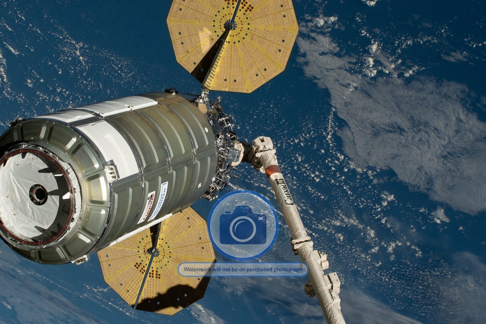 CYGNUS XL GRASPED BY CANADARM2 ROBOTIC ARM 2026 4X6 PHOTO