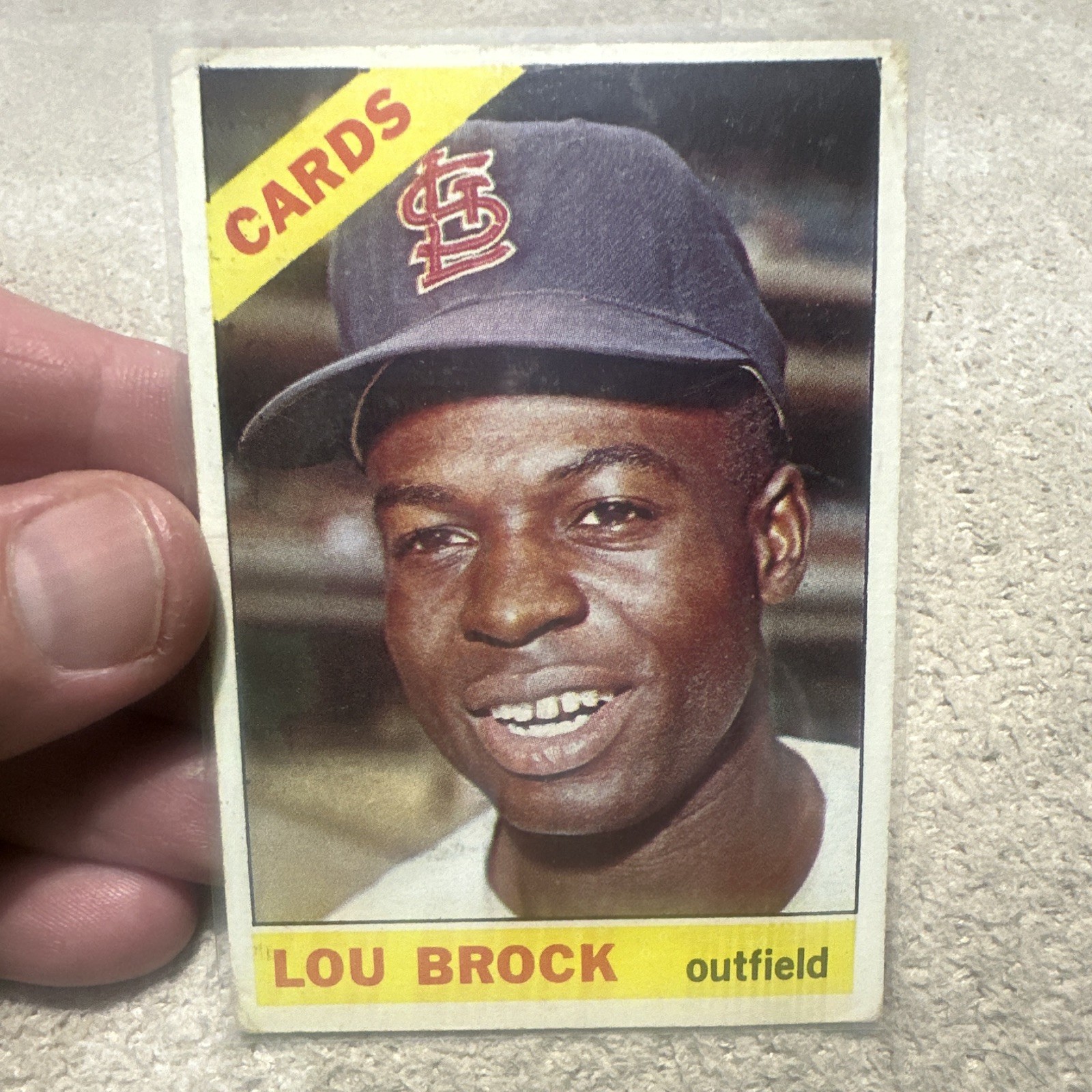 Topps 1966 Lou Brock #125 St. Louis Cardinals Base Set Baseball Card Topps 1966 Lou Brock #125 St. Louis Cardinals Base Set Baseball Card