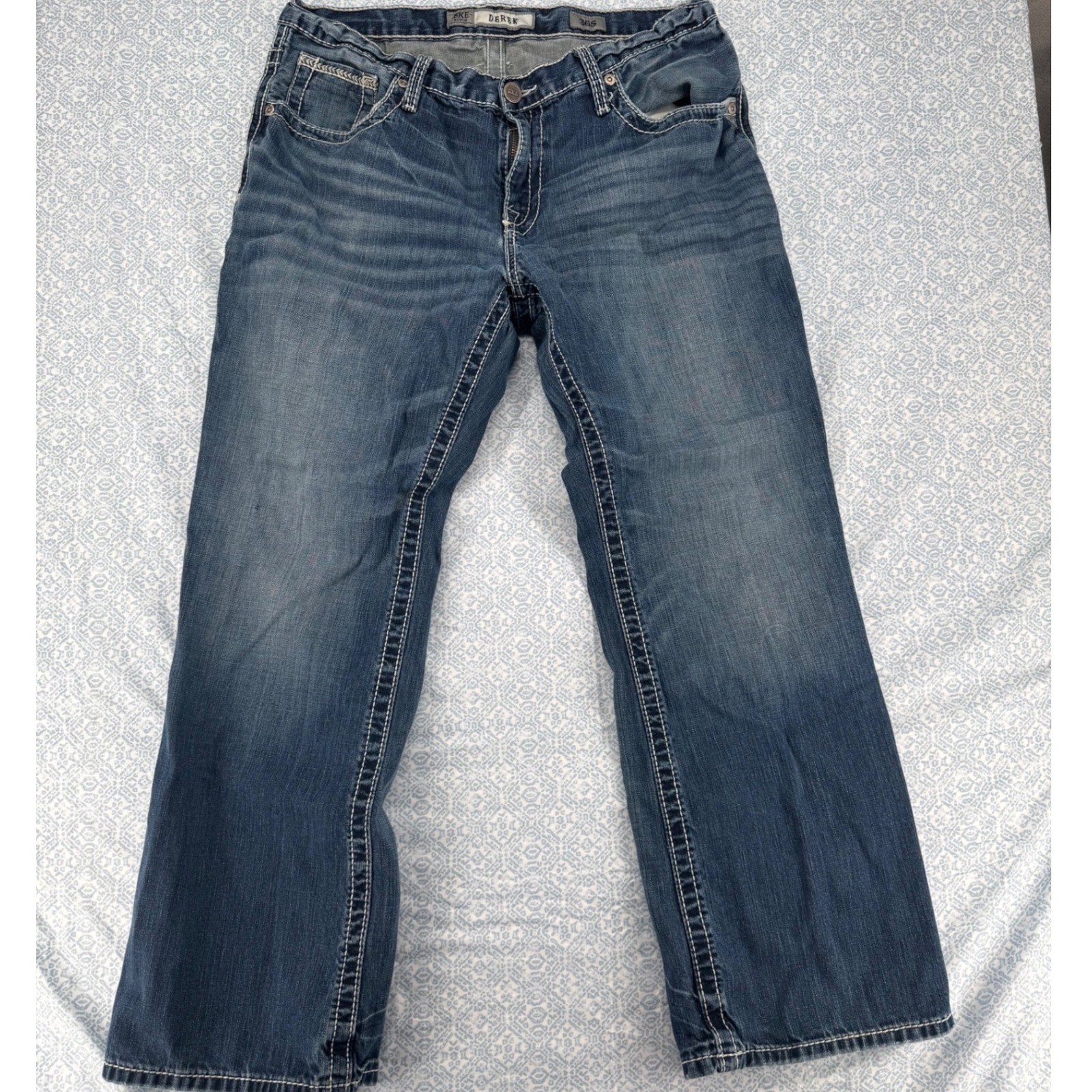 BKE Derek Mens Straight Leg Jeans 36S Medium Wash Heavy Stitch Denim