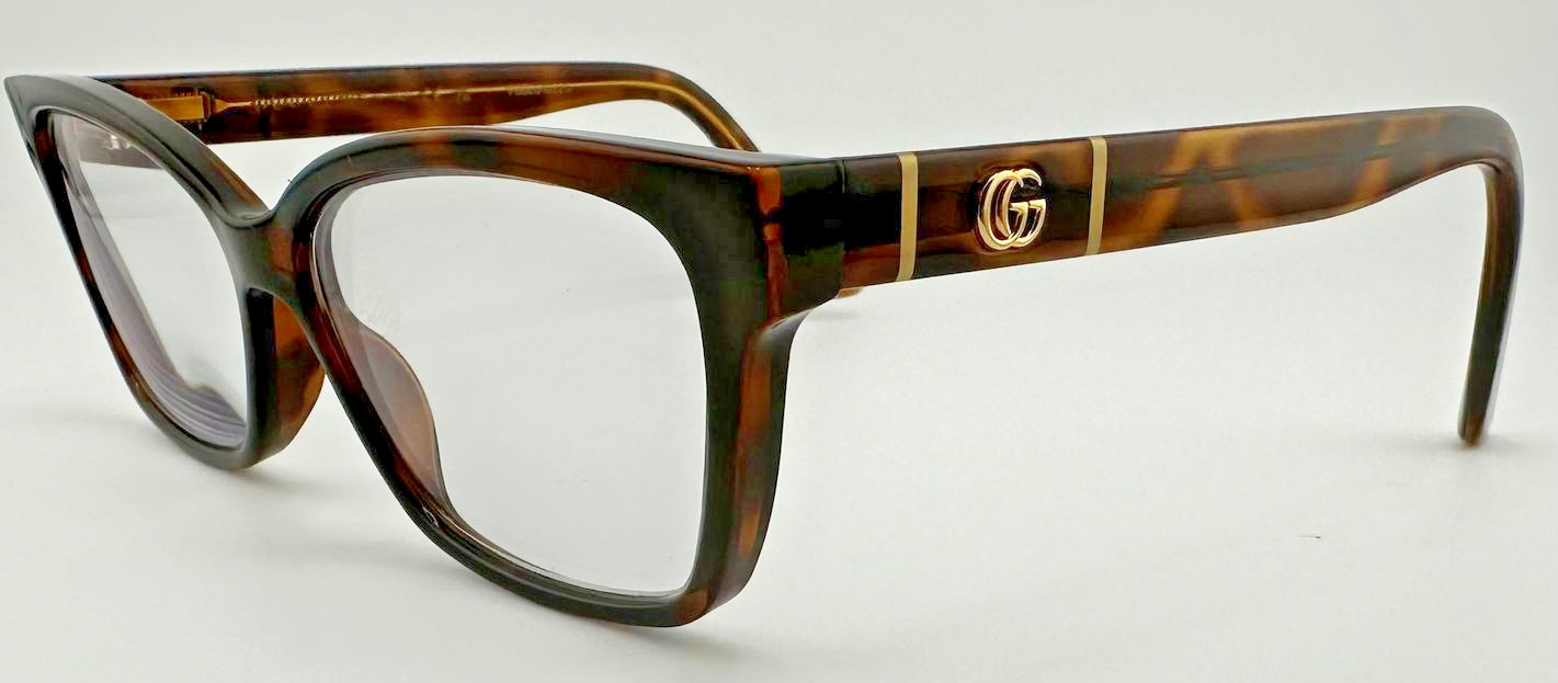 Gucci \