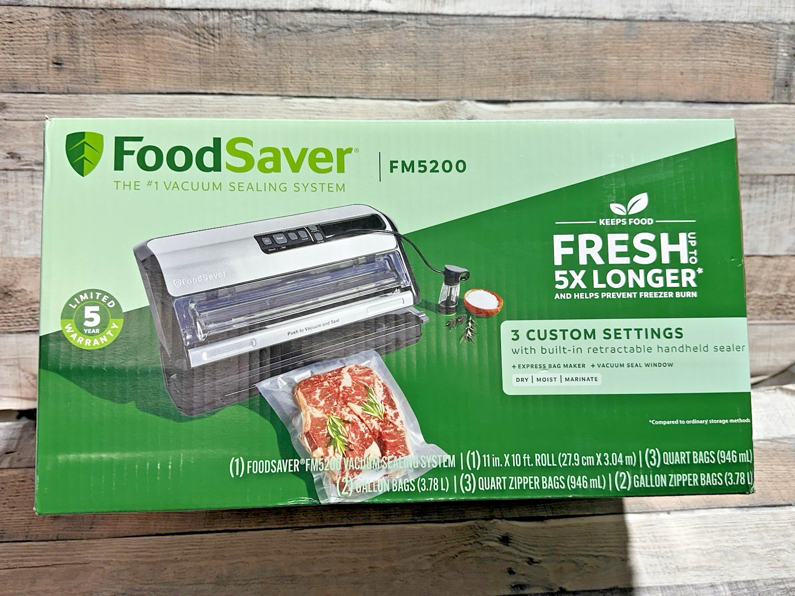 NEW FoodSaver FM5200 2-in-1 Automatic Vacuum Sealer Machine Silver Black