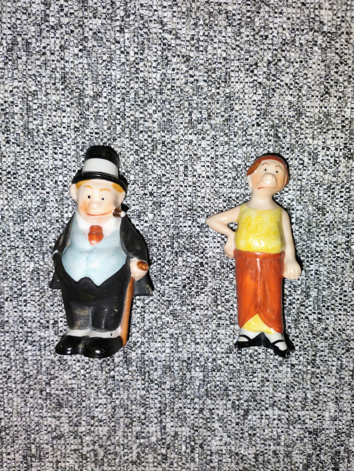 very rare Antique 1920\'s Maggie and Jiggs Salt and Pepper Porcelain Set Germany very rare Antique 1920\'s Maggie and Jiggs Salt and Pepper Porcelain Set Germany