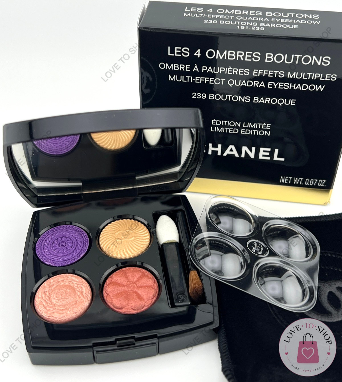 Chanel Les 4 Ombres Boutons Eyeshadow 239 BOUTONS BAROQUE Limited Edition Chanel Les 4 Ombres Boutons Eyeshadow 239 BOUTONS BAROQUE Limited Edition
