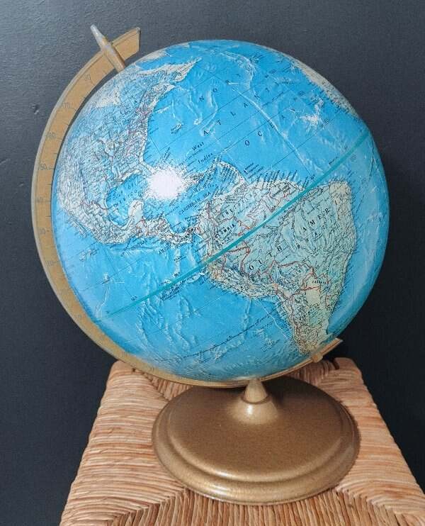 Vintage Cram\'s Envirosphere 12\
