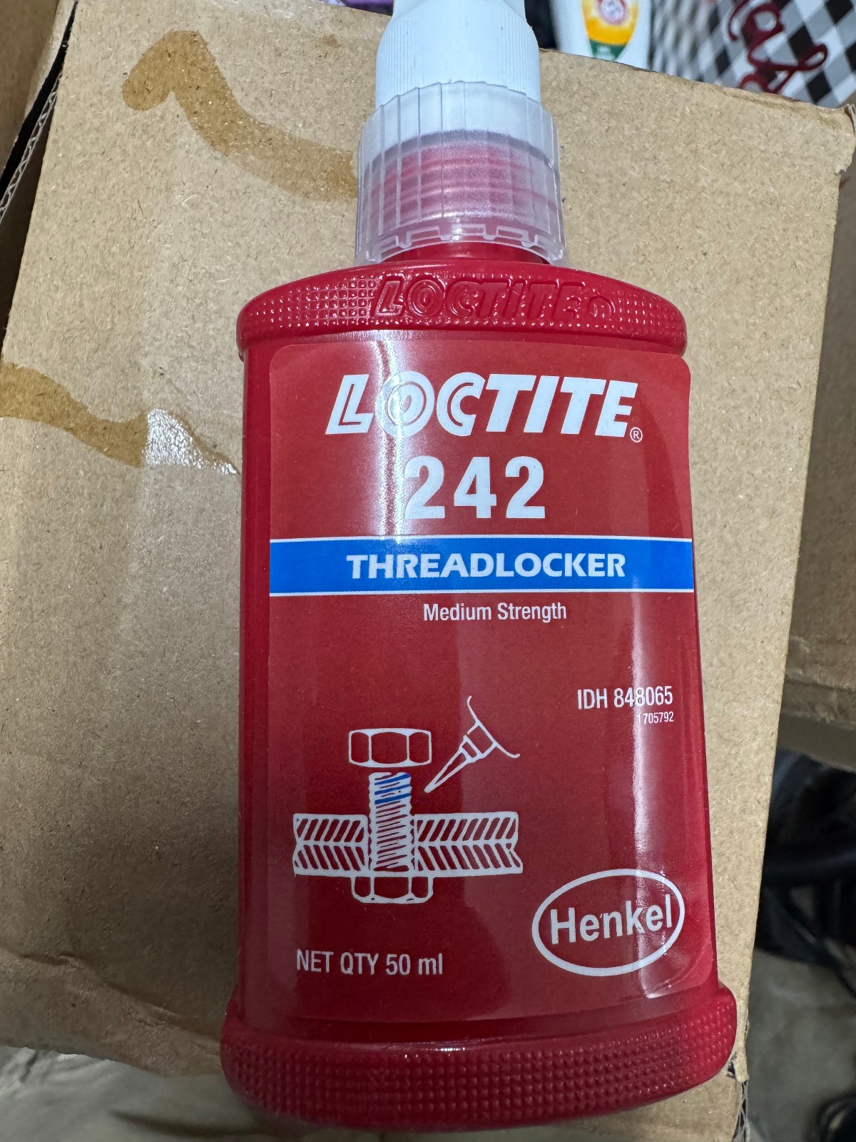 2 pack Loctite 242 Threadlocker Bottle - 50mL - Blue 2 pack Loctite 242 Threadlocker Bottle - 50mL - Blue