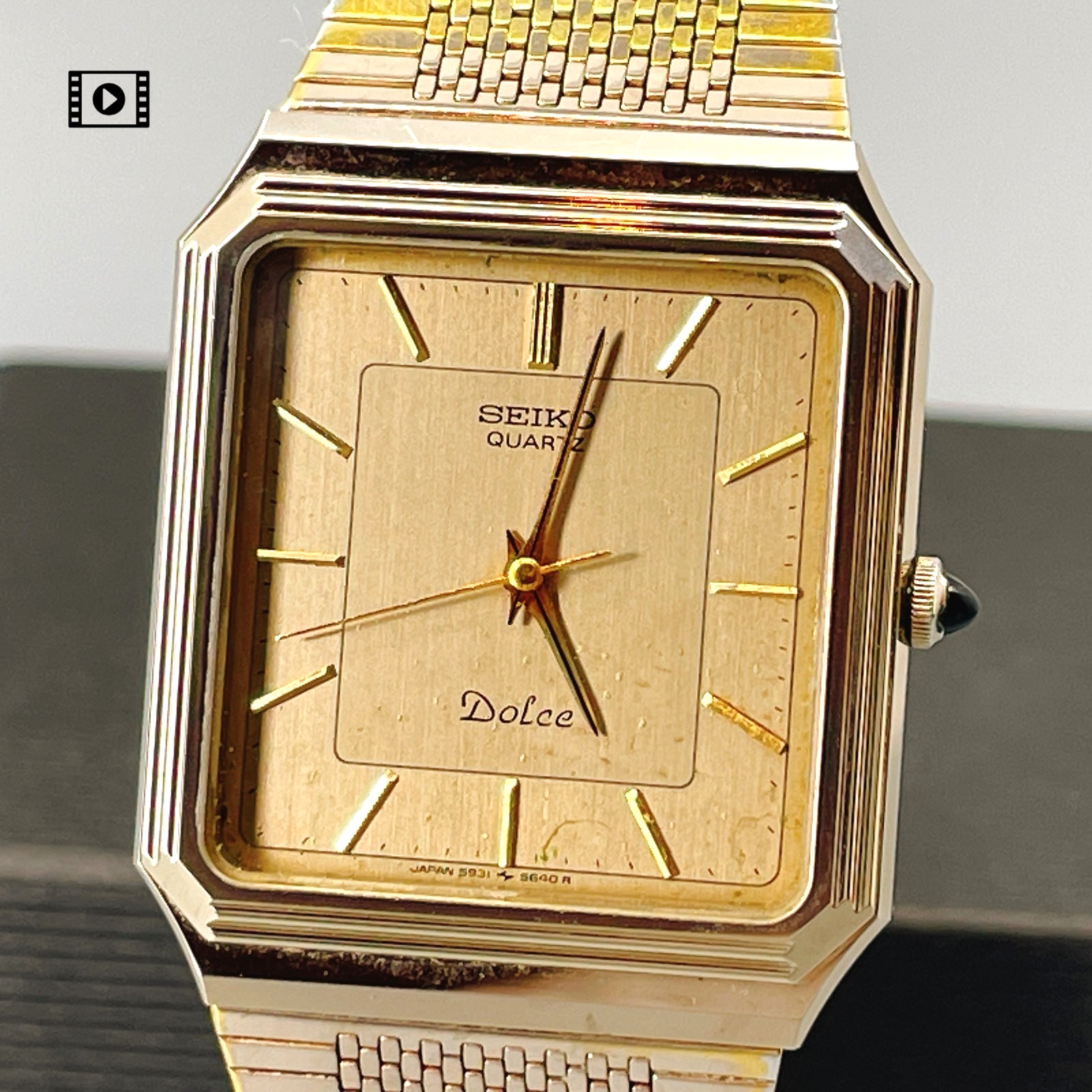 Vintage 1981 [Exc+4] Seiko Dolce 5931-5490 29mm Gold Dial Qz Men's Watch