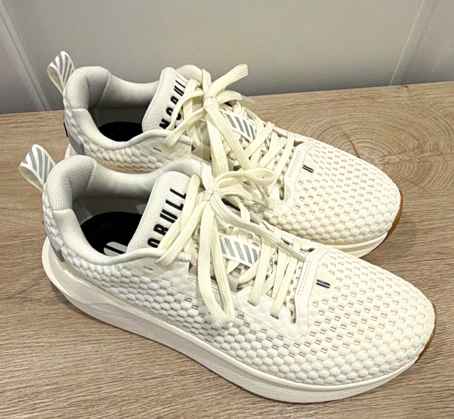 NOBULL Men’s Low Top Lace-Up Athletic Sneakers White/Gray Rubber Outsole
