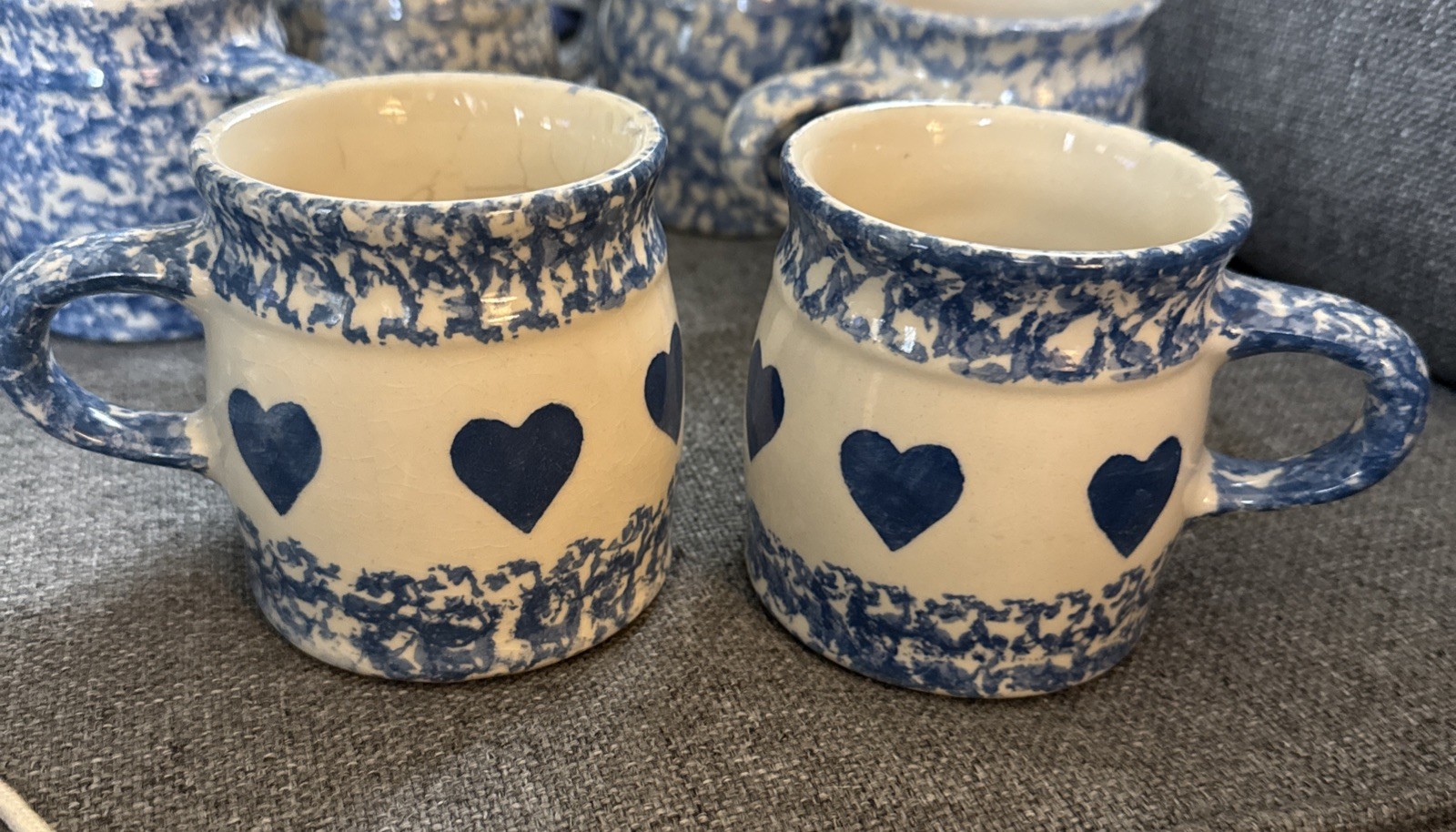 Vintage Gerald E. Henn Roseville Ohio Blue Spongeware Friendship Hearts Mug Pair