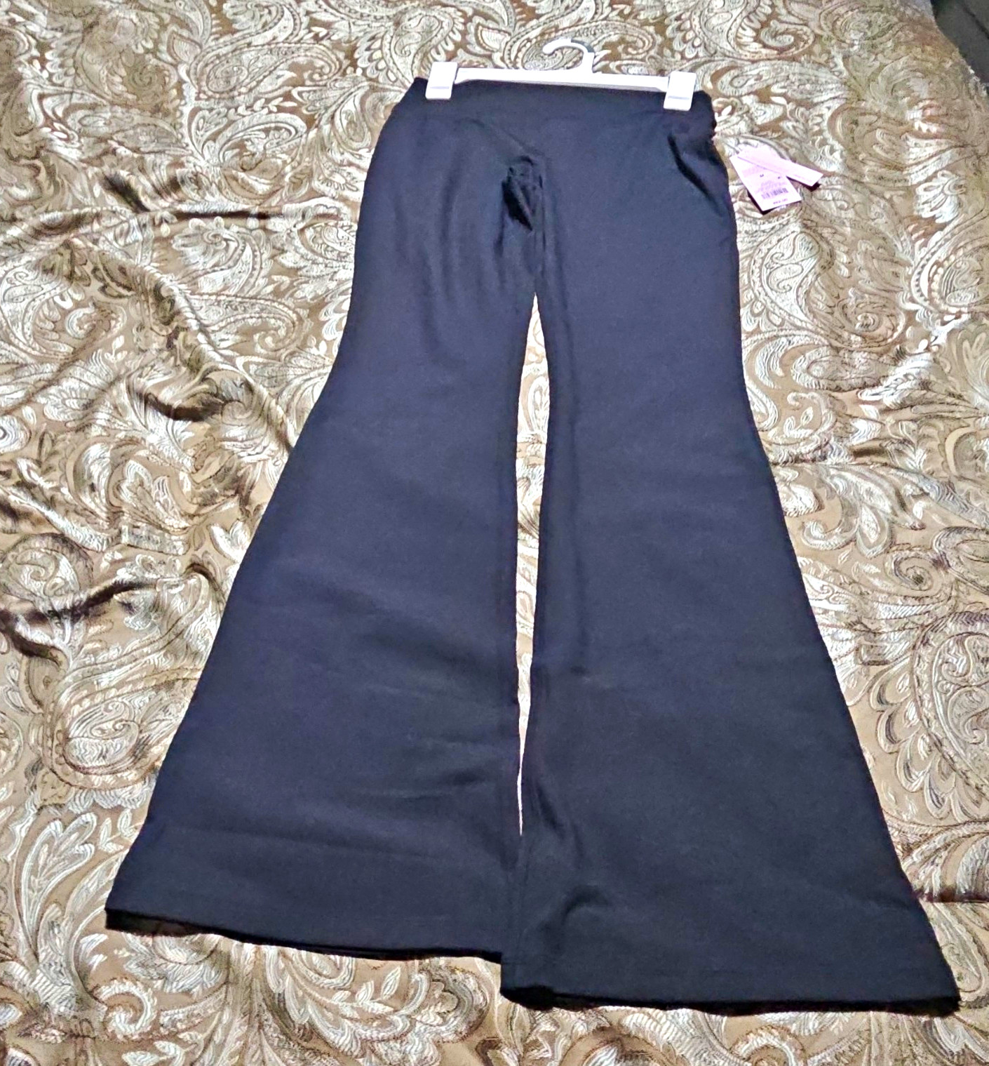 Wild Fable Black Flare Leggings Women’s M Stretch High Rise Solid Yoga
