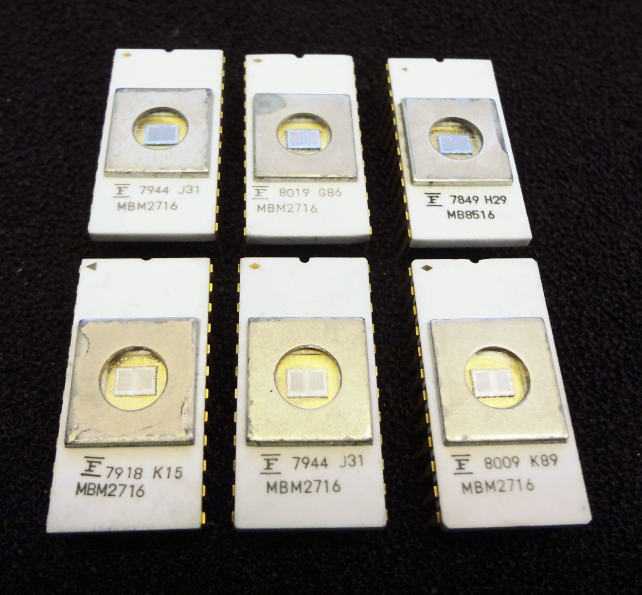 6Pcs Vintage Fujitsu MBM2716 2K EPROM ICs, Used, Erased & Cleaned, Gold Pins 6Pcs Vintage Fujitsu MBM2716 2K EPROM ICs, Used, Erased & Cleaned, Gold Pins