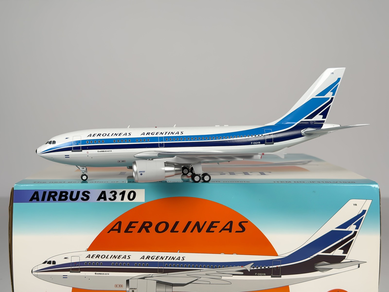 Aerolineas Argentinas Airbus A310-300 1:200 InFlight200 F-OGYR (IF310LV1020)