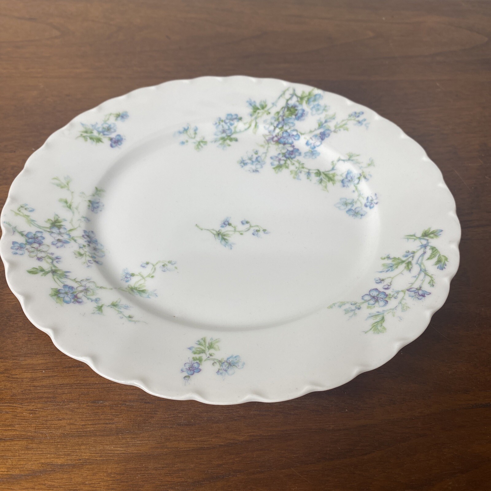 Limoges France Haviland White Blue Floral Plate 8.5\