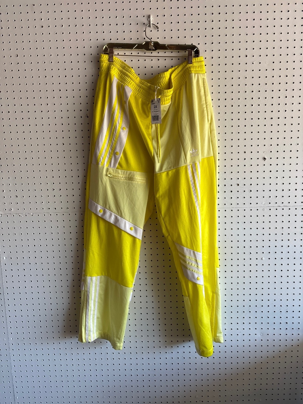 Adidas Originals D. Cathari TP Shock Yellow Women\'s Pants 2X